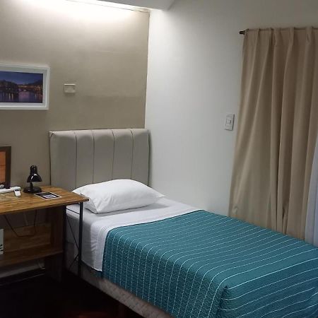 Victoria 3 Bed And Breakfast Ezeiza Exterior photo
